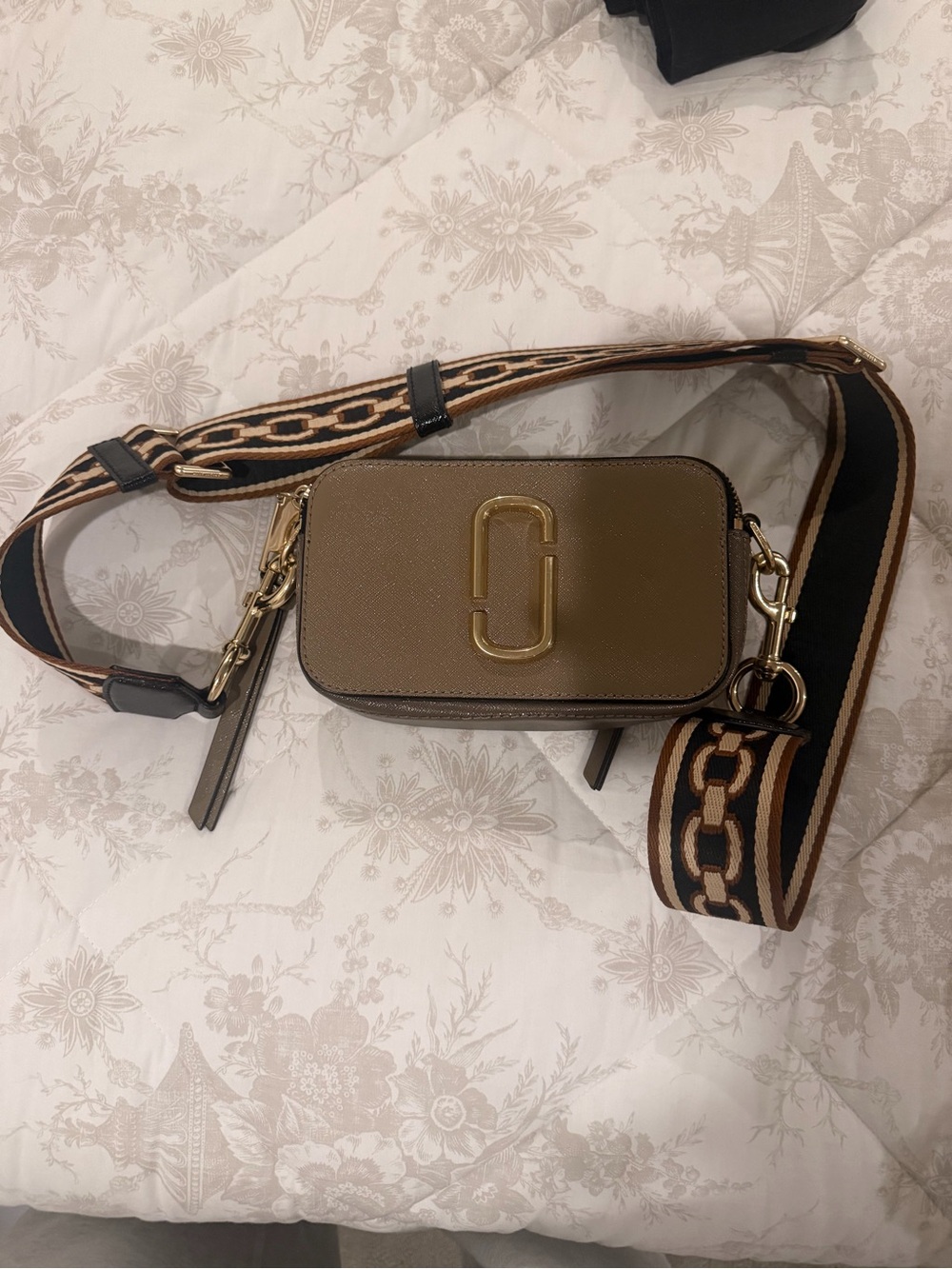 Light brown Designer Crossbody Camera Bag with Chain-Print Strap